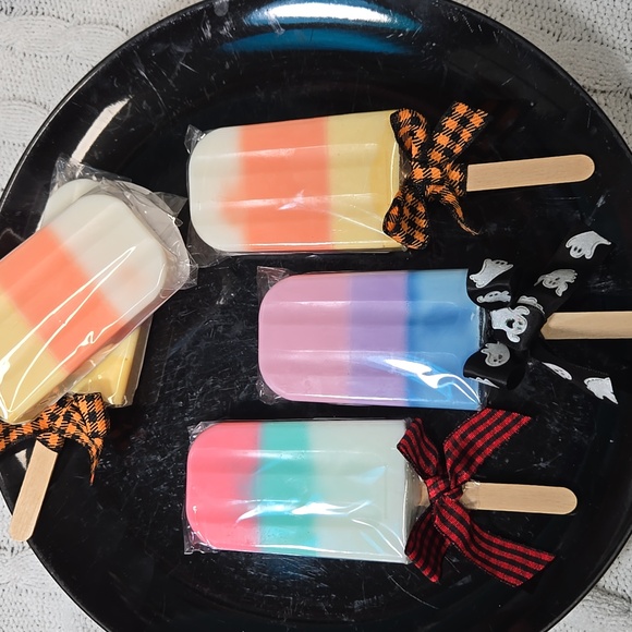 Hand Crafted Other - LIMITED SUPPLY Hand Crafted Fall Popsicle Shea Butter Soap 3oz